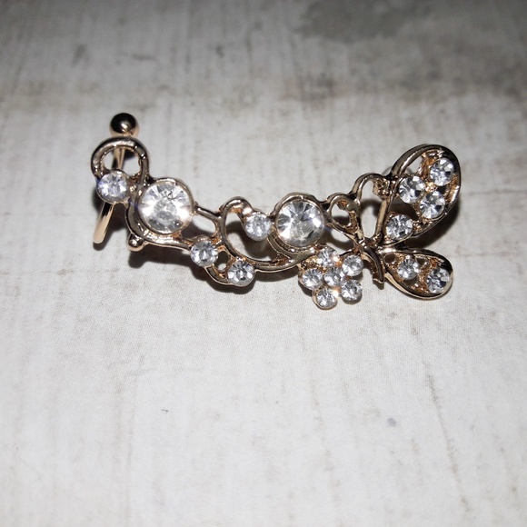 Gold Crystal Swirl Butterfly Ear Cuff Wrap Earring - Picture 2 of 4